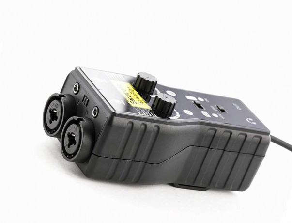 Аудиомикшер Saramonic SmartRig+ с XLR и фантомным питанием